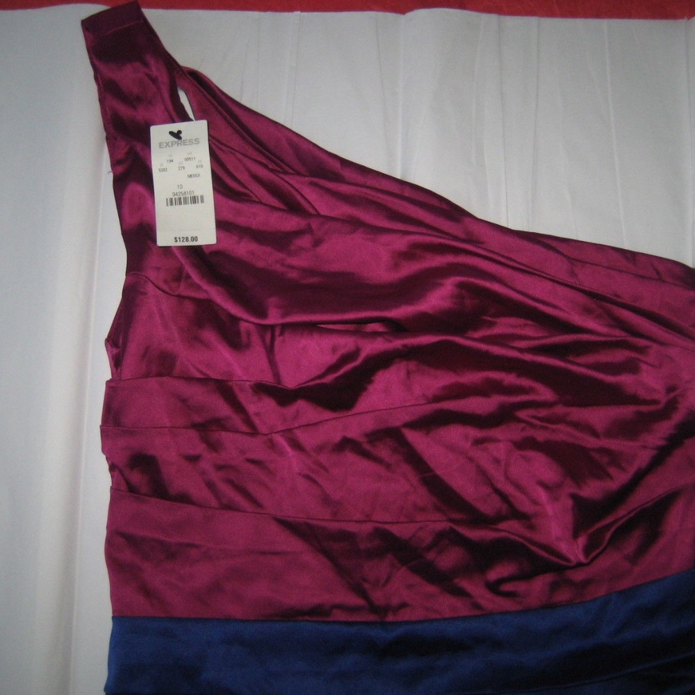Express Rushed One Shoulder Color Block Dress 10 - Picture 3 of 4